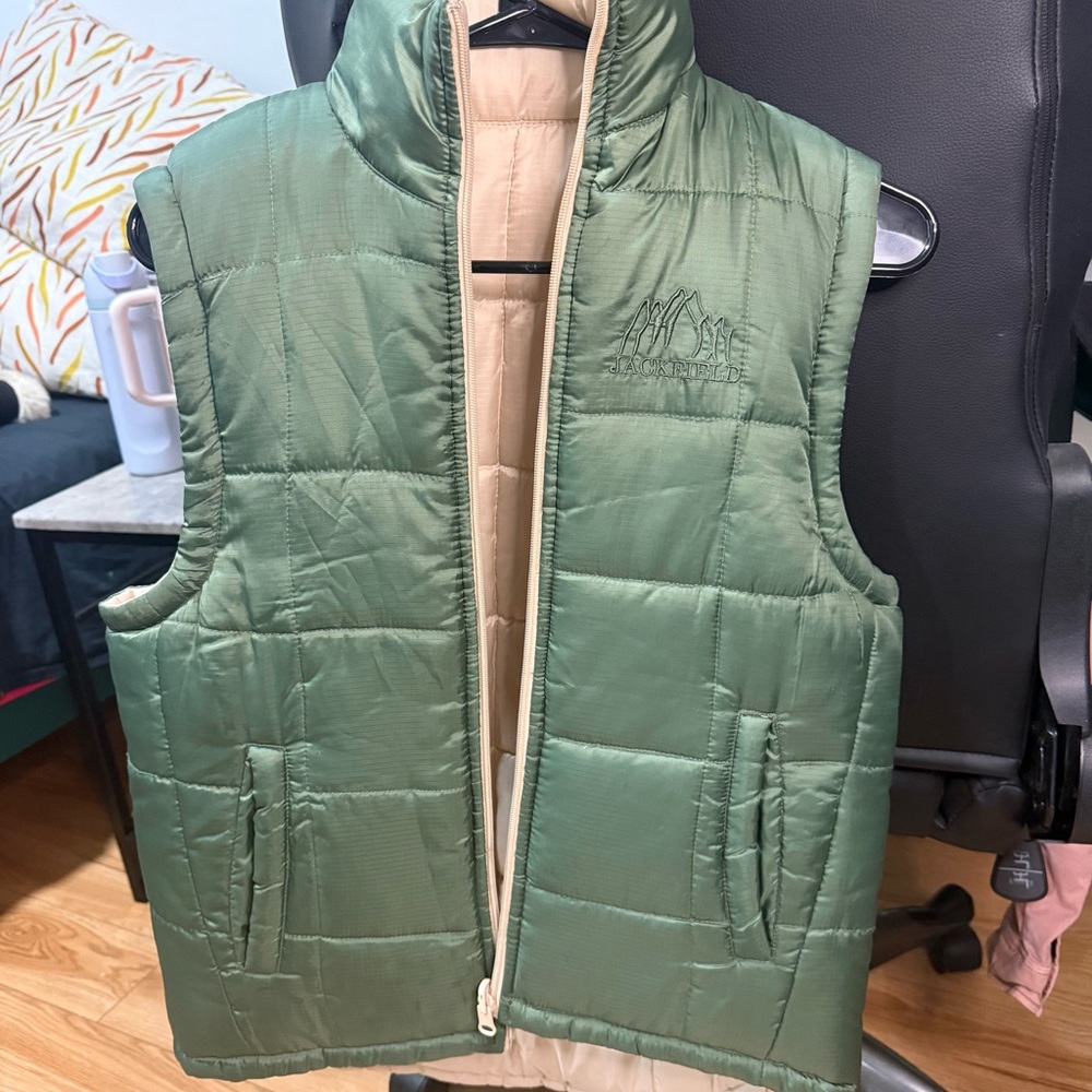 Reversible Quilted Vest in Green and Cream